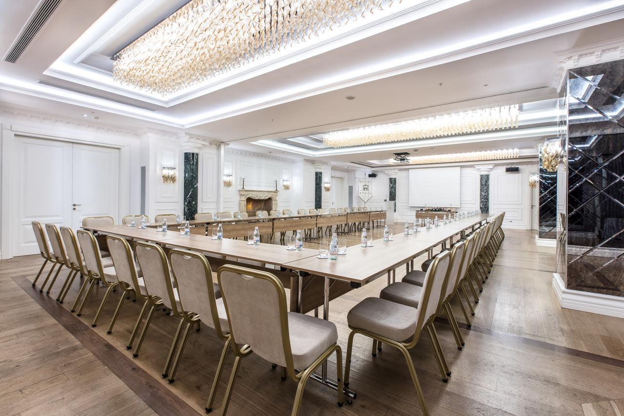 Xheko Imperial Luxury Hotel & Spa Tirana Exterior foto The meeting room